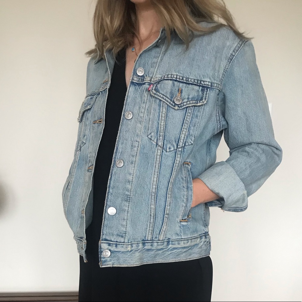 Levi’s Boyfriend fit Jean Jacket